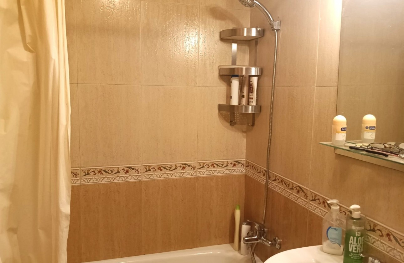 Resale - Apartment / flat - Los Montesinos - Costa Blanca