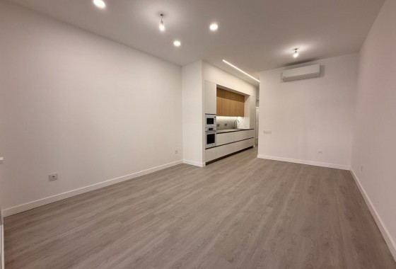 Resale - Apartment / flat - Torrevieja - Playa del Cura