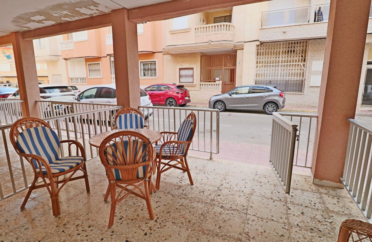 Revente - Appartement - Torrevieja - La Mata pueblo