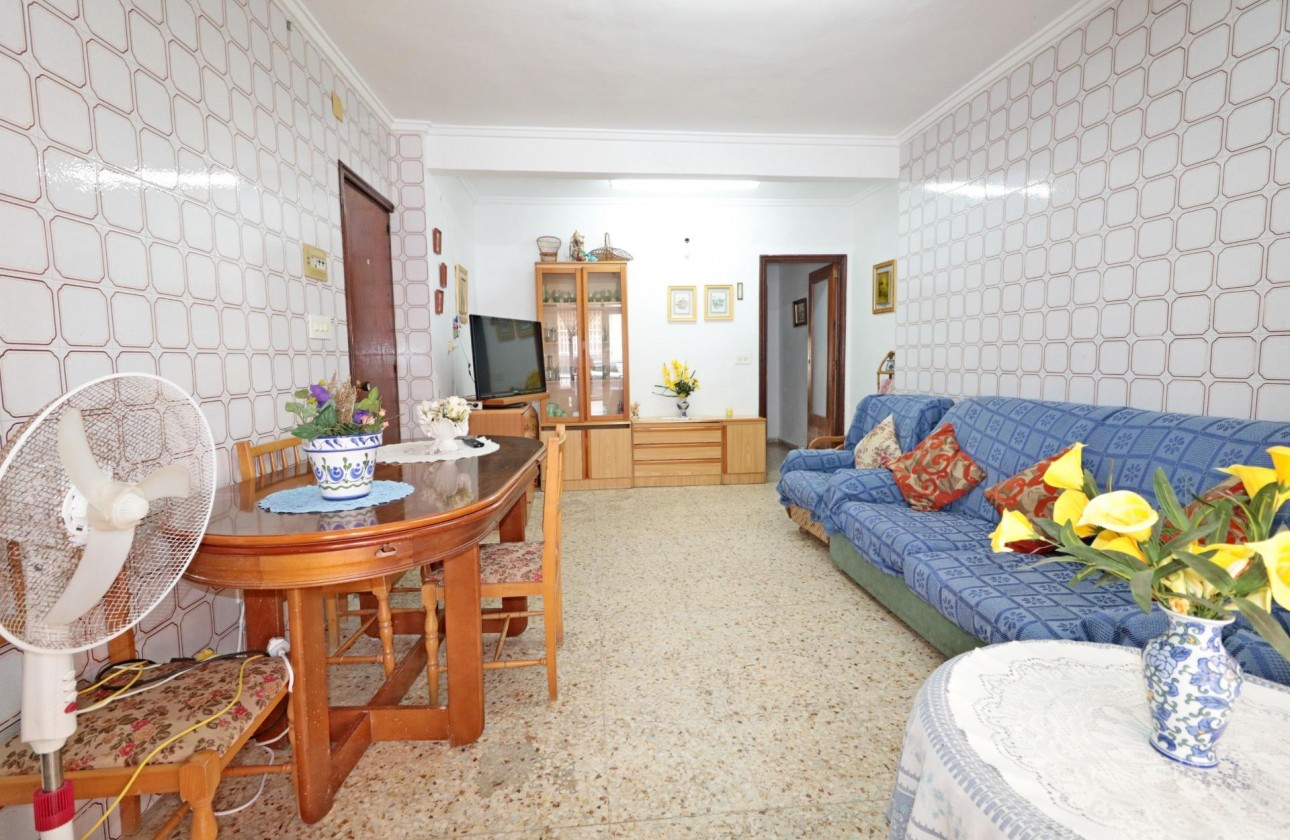 Revente - Appartement - Torrevieja - La Mata pueblo