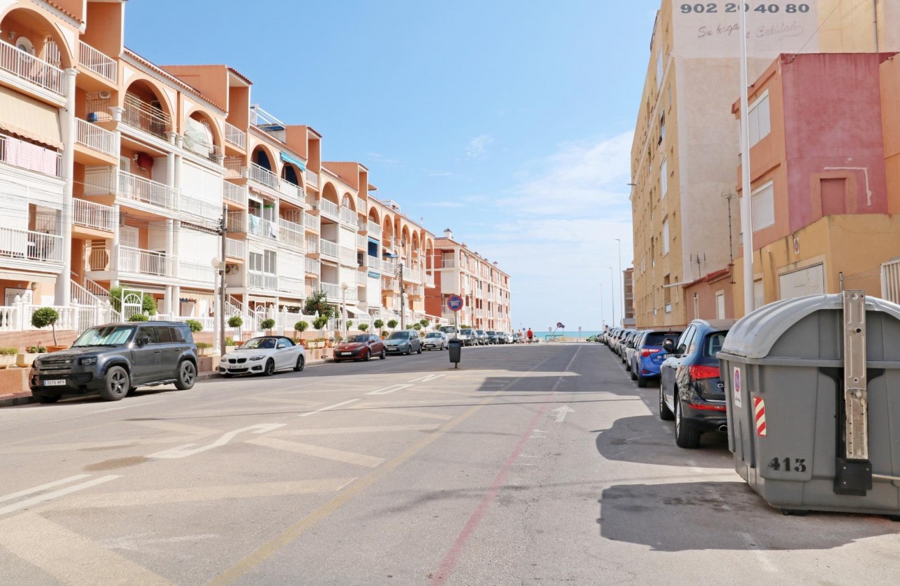 Revente - Appartement - Torrevieja - La Mata pueblo