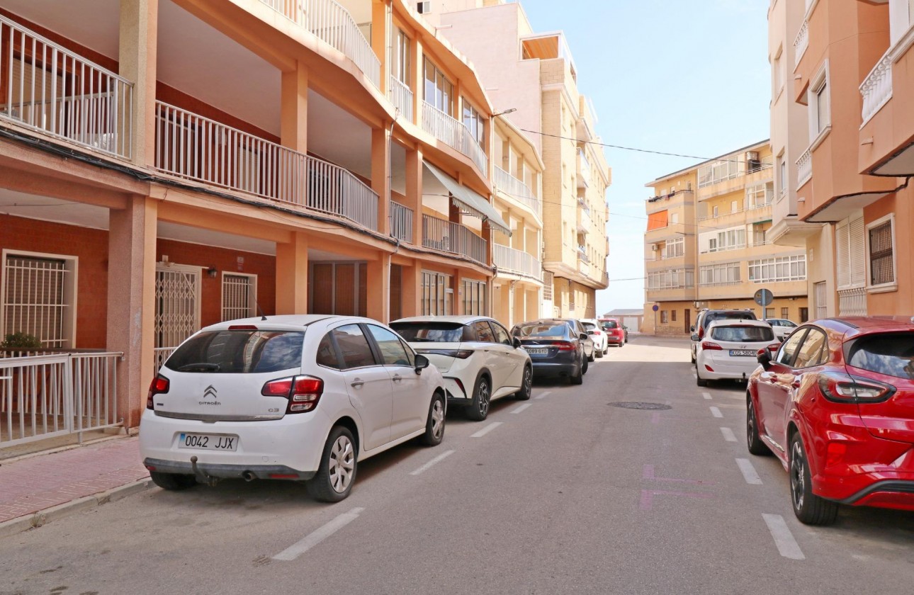 Revente - Appartement - Torrevieja - La Mata pueblo