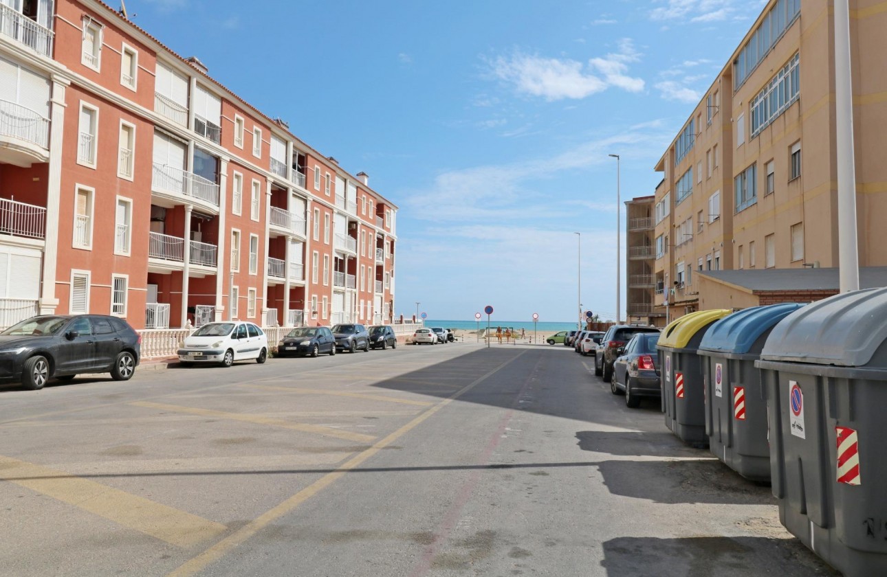 Revente - Appartement - Torrevieja - La Mata pueblo