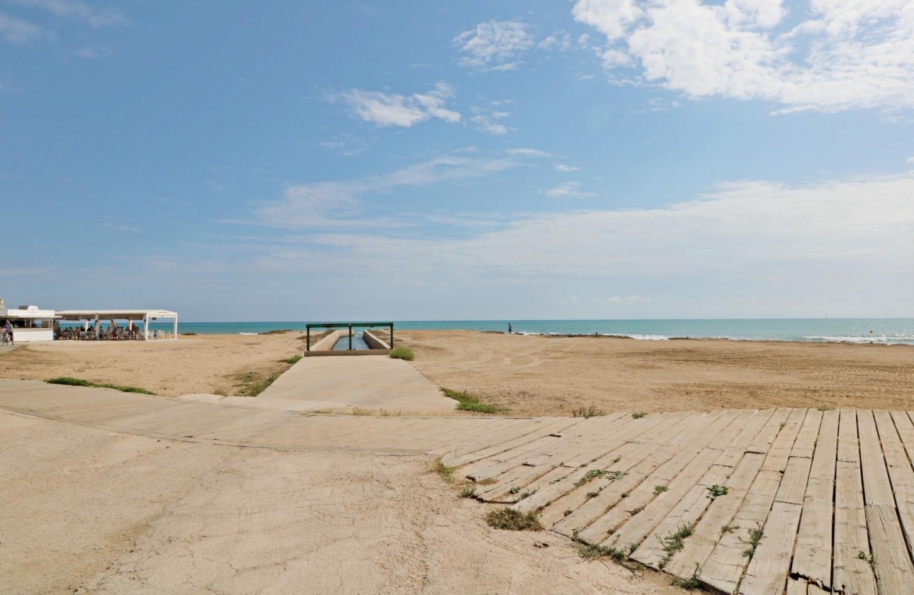 Revente - Appartement - Torrevieja - La Mata pueblo