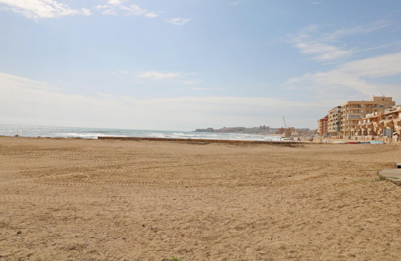 Revente - Appartement - Torrevieja - La Mata pueblo