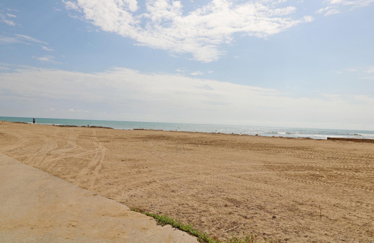 Revente - Appartement - Torrevieja - La Mata pueblo