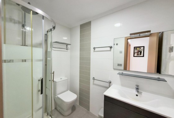 Revente - Appartement - Guardamar del Segura - Urbanizaciones
