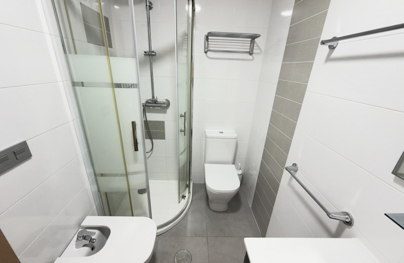 Revente - Appartement - Guardamar del Segura - Urbanizaciones