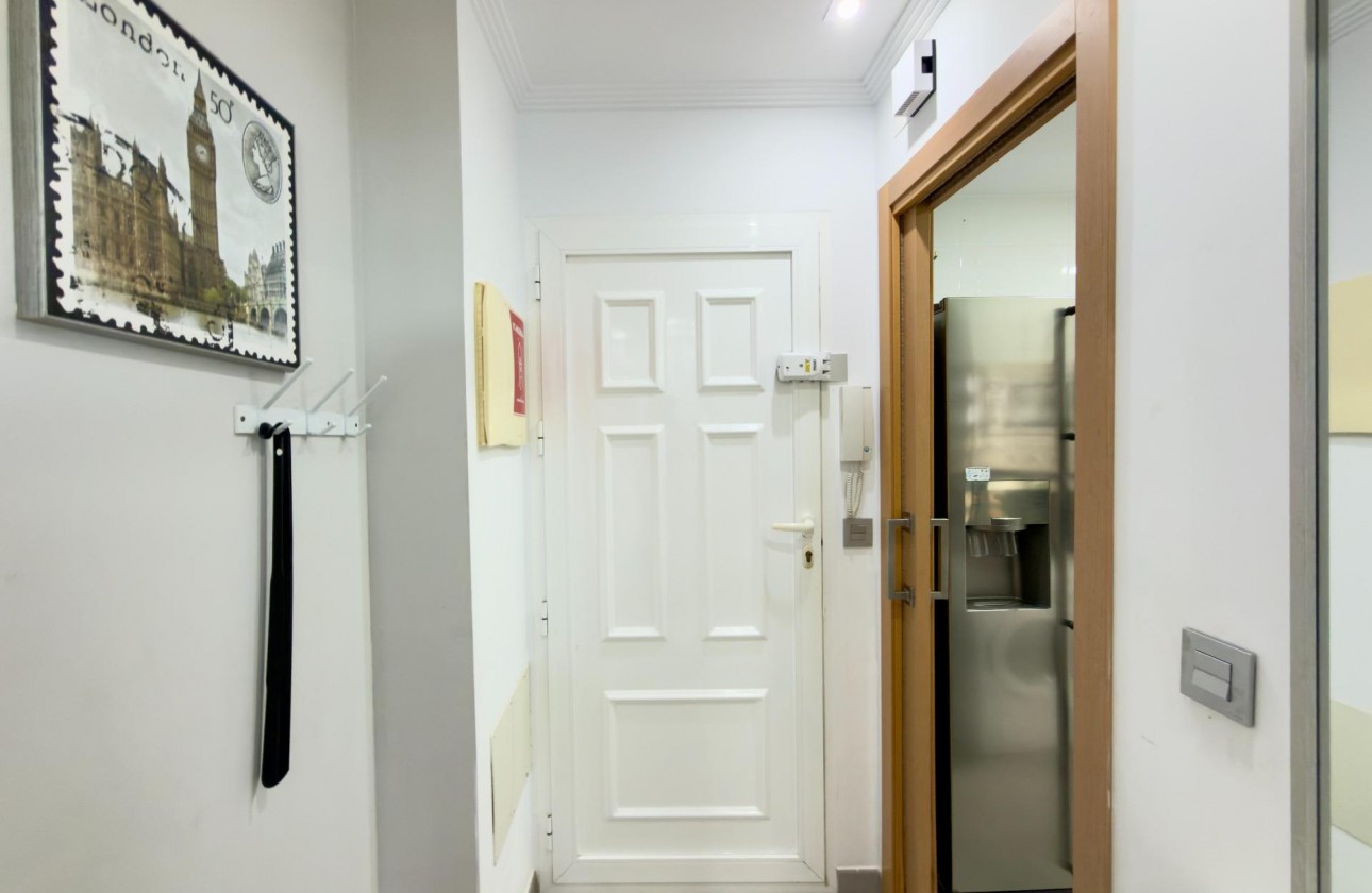 Revente - Appartement - Guardamar del Segura - Urbanizaciones