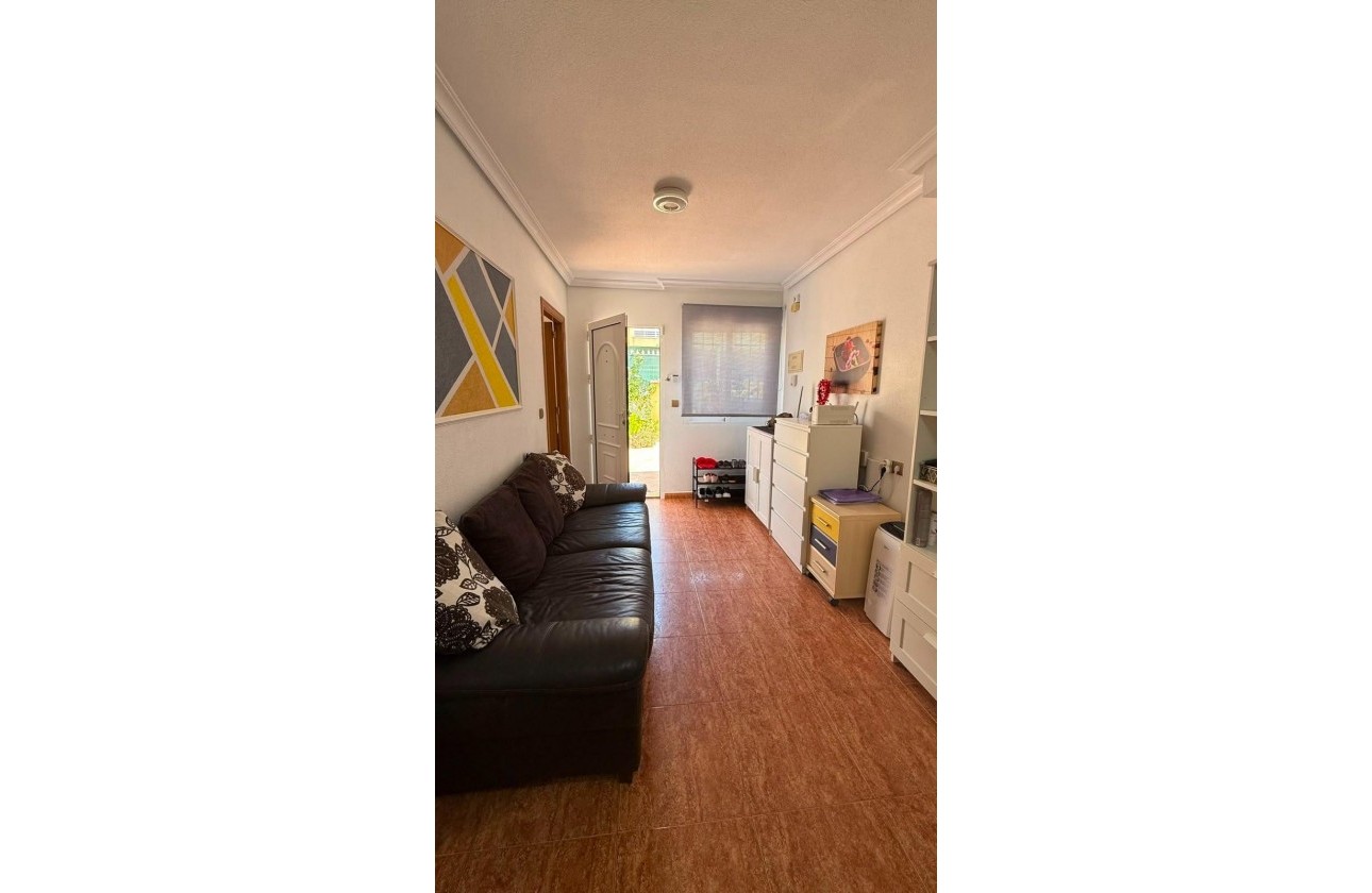 Resale - Bungalow - Torrevieja - LA MATA