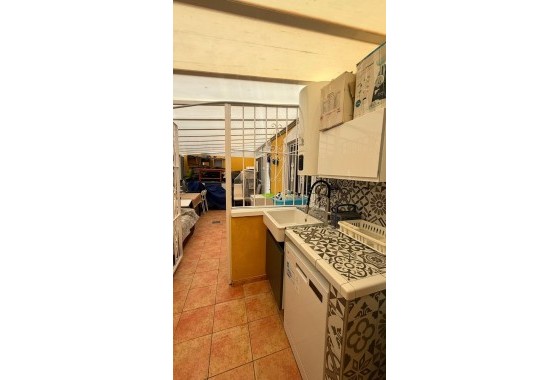 Resale - Bungalow - Torrevieja - LA MATA