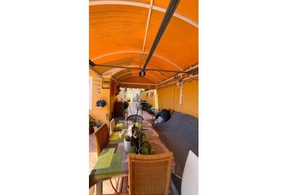 Resale - Bungalow - Torrevieja - LA MATA