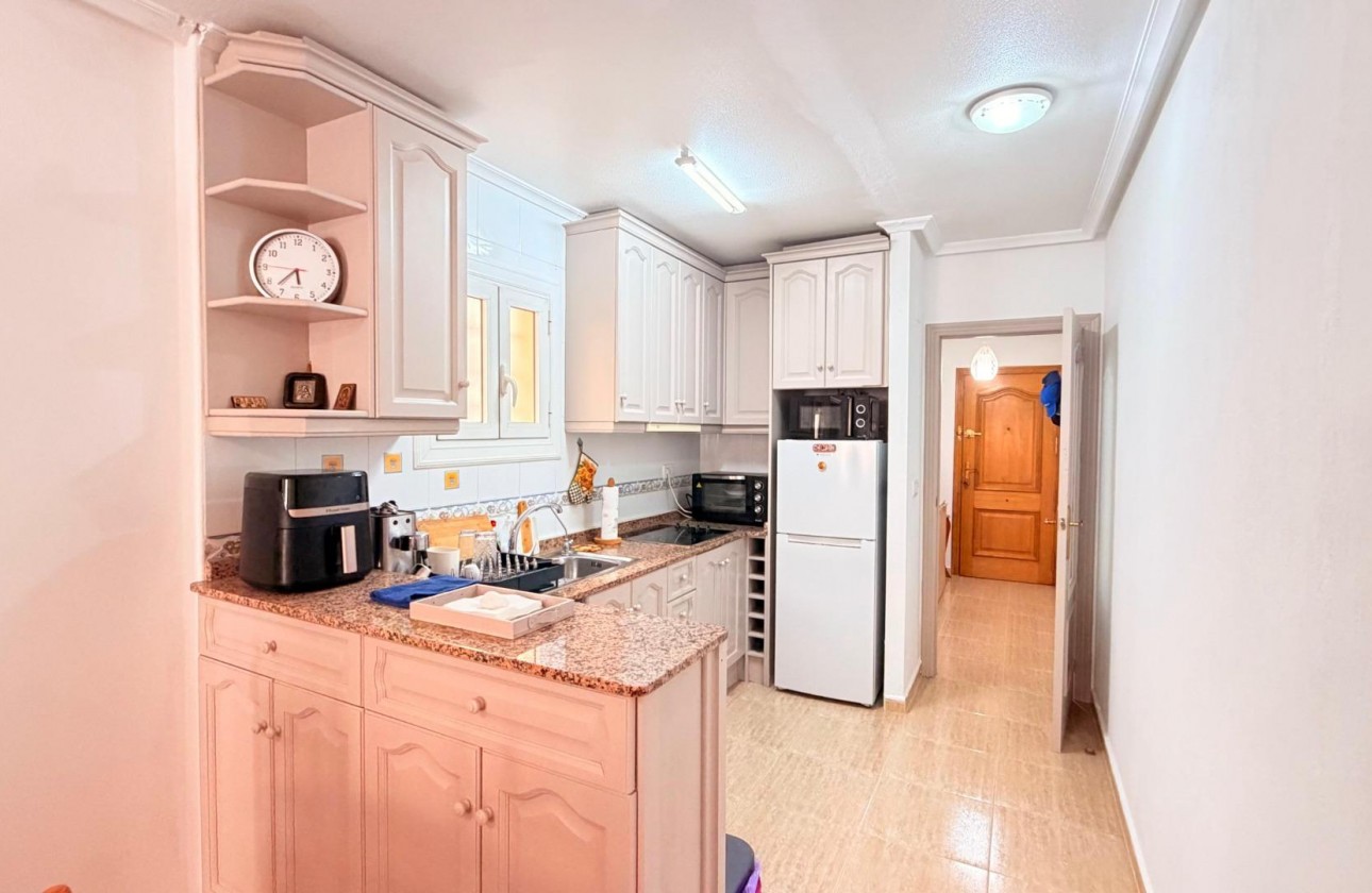 Revente - Appartement - Torrevieja - Centro - Muelle Pesquero