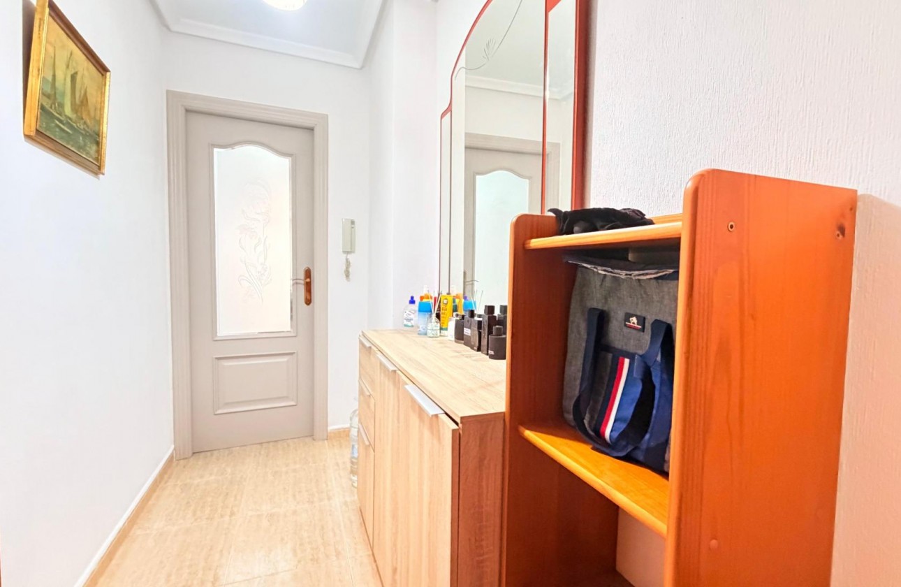 Revente - Appartement - Torrevieja - Centro - Muelle Pesquero