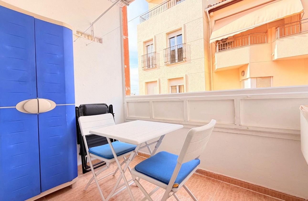 Revente - Appartement - Torrevieja - Centro - Muelle Pesquero