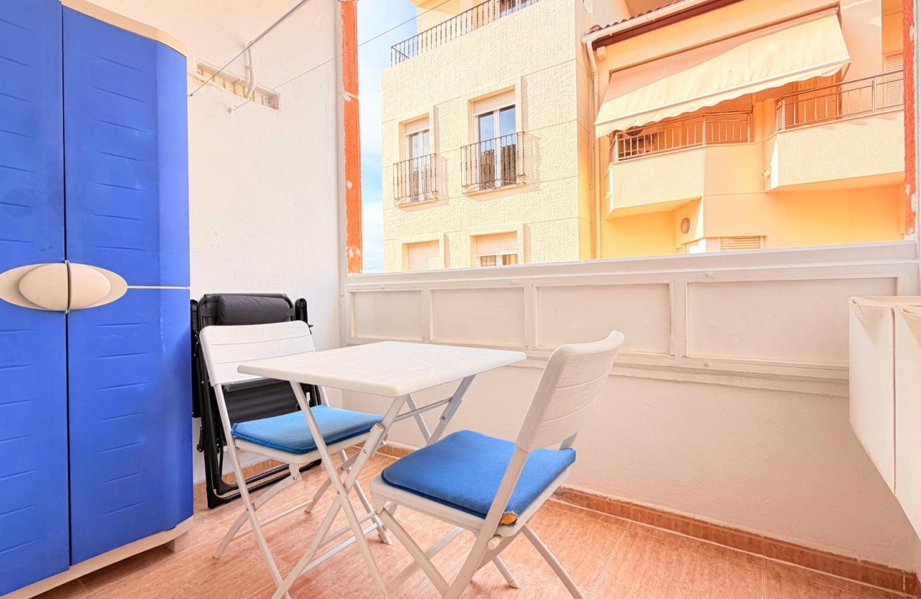Revente - Appartement - Torrevieja - Centro - Muelle Pesquero