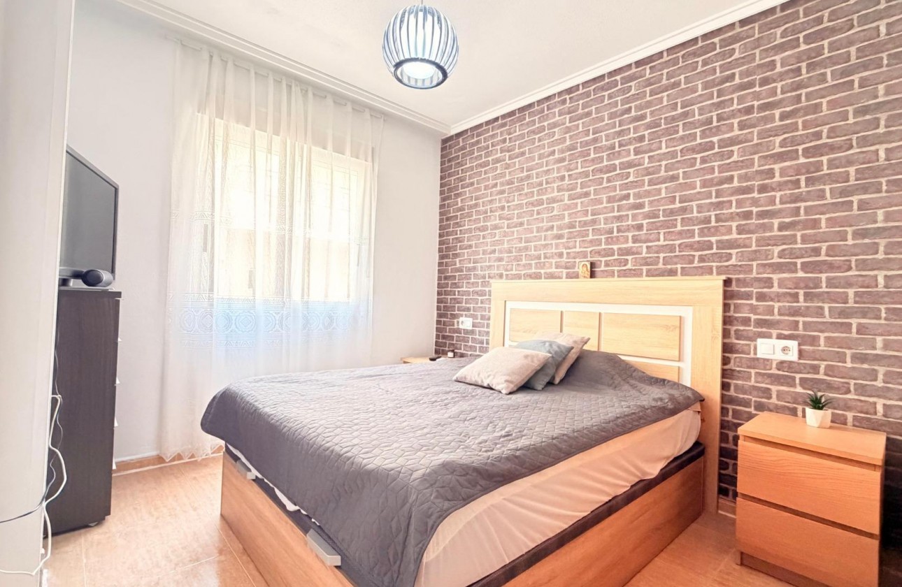 Revente - Appartement - Torrevieja - Centro - Muelle Pesquero