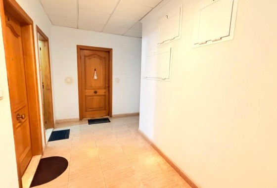Revente - Appartement - Torrevieja - Centro - Muelle Pesquero