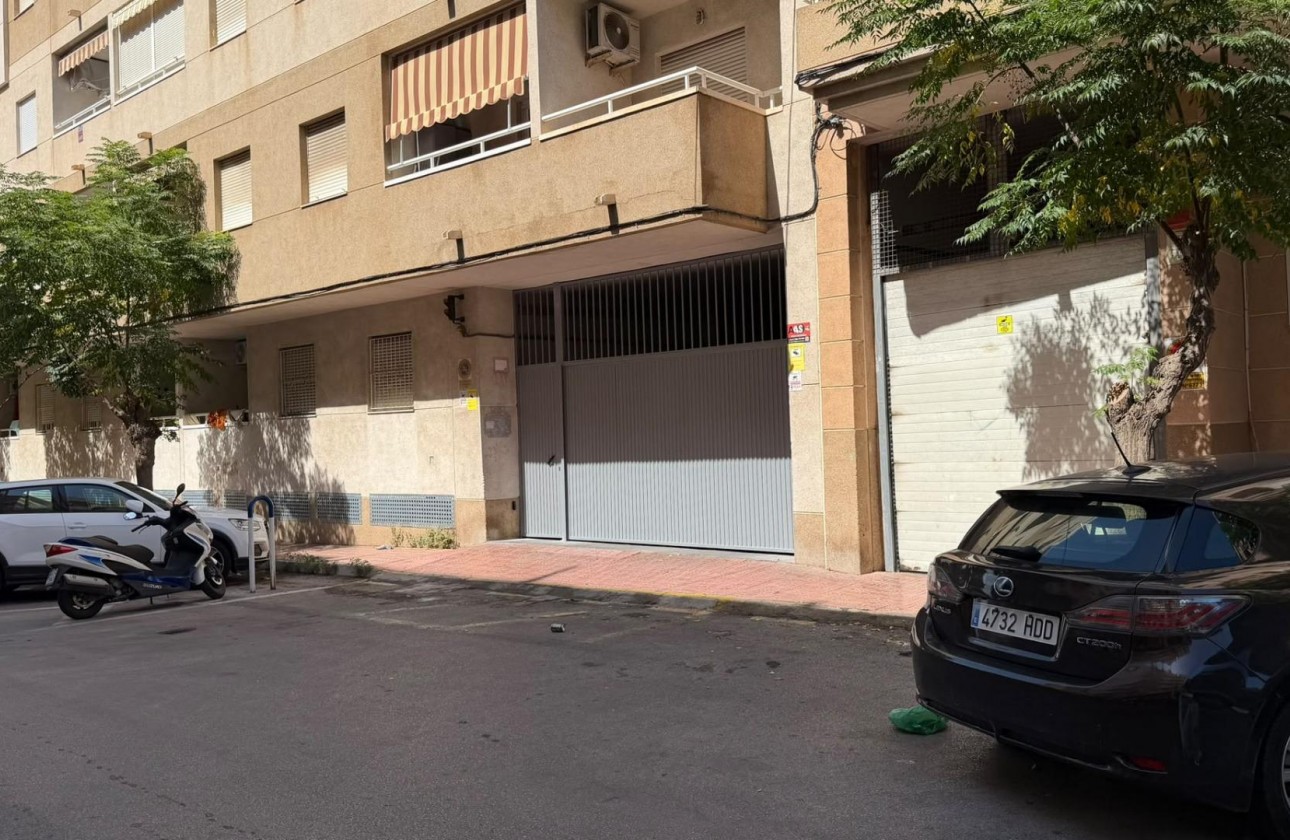 Revente - Appartement - Torrevieja - Centro - Muelle Pesquero
