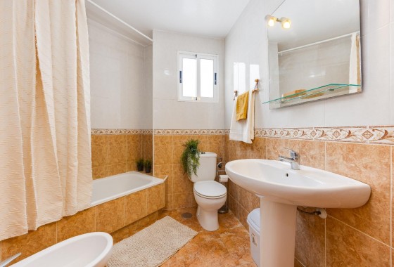 Revente - Appartement - Torrevieja - Centro