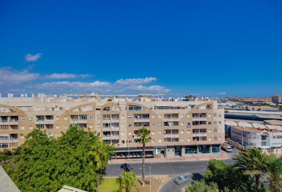 Revente - Appartement - Torrevieja - Centro