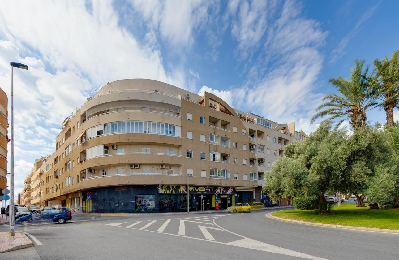 Revente - Appartement - Torrevieja - Centro