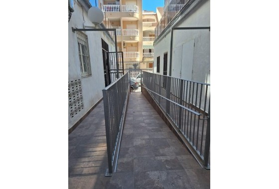 Revente - Duplex - Torrevieja - Habaneras