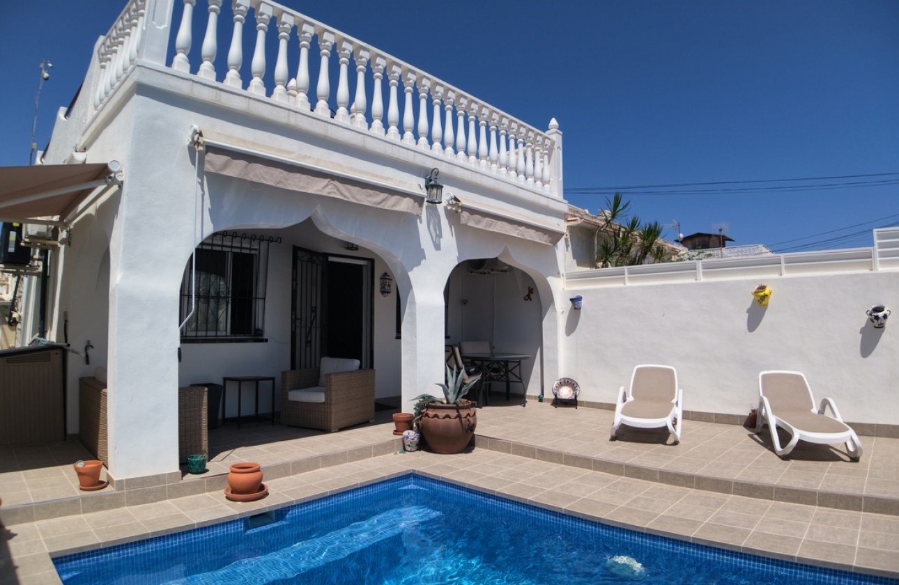 Revente - Semi Detached - Villamartin - Costa Blanca