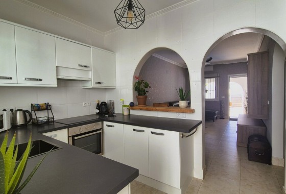 Revente - Semi Detached - Villamartin - Costa Blanca