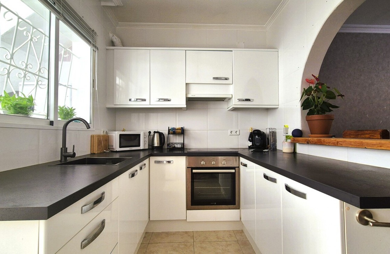 Revente - Semi Detached - Villamartin - Costa Blanca