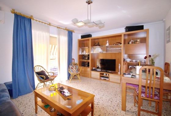 Revente - Appartement - Alicante - Benalua