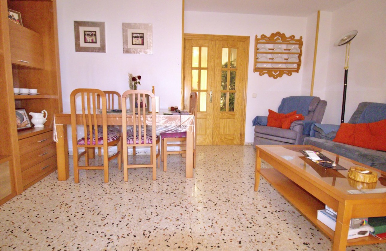 Revente - Appartement - Alicante - Benalua