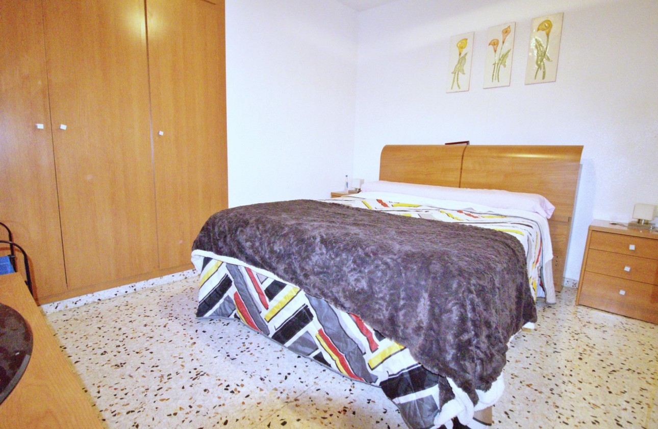Revente - Appartement - Alicante - Benalua