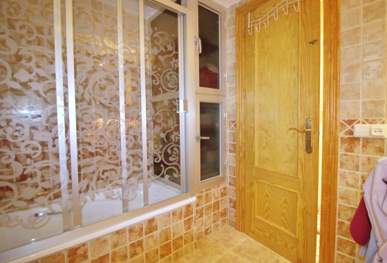 Revente - Appartement - Alicante - Benalua