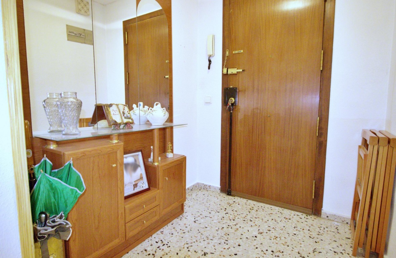 Revente - Appartement - Alicante - Benalua