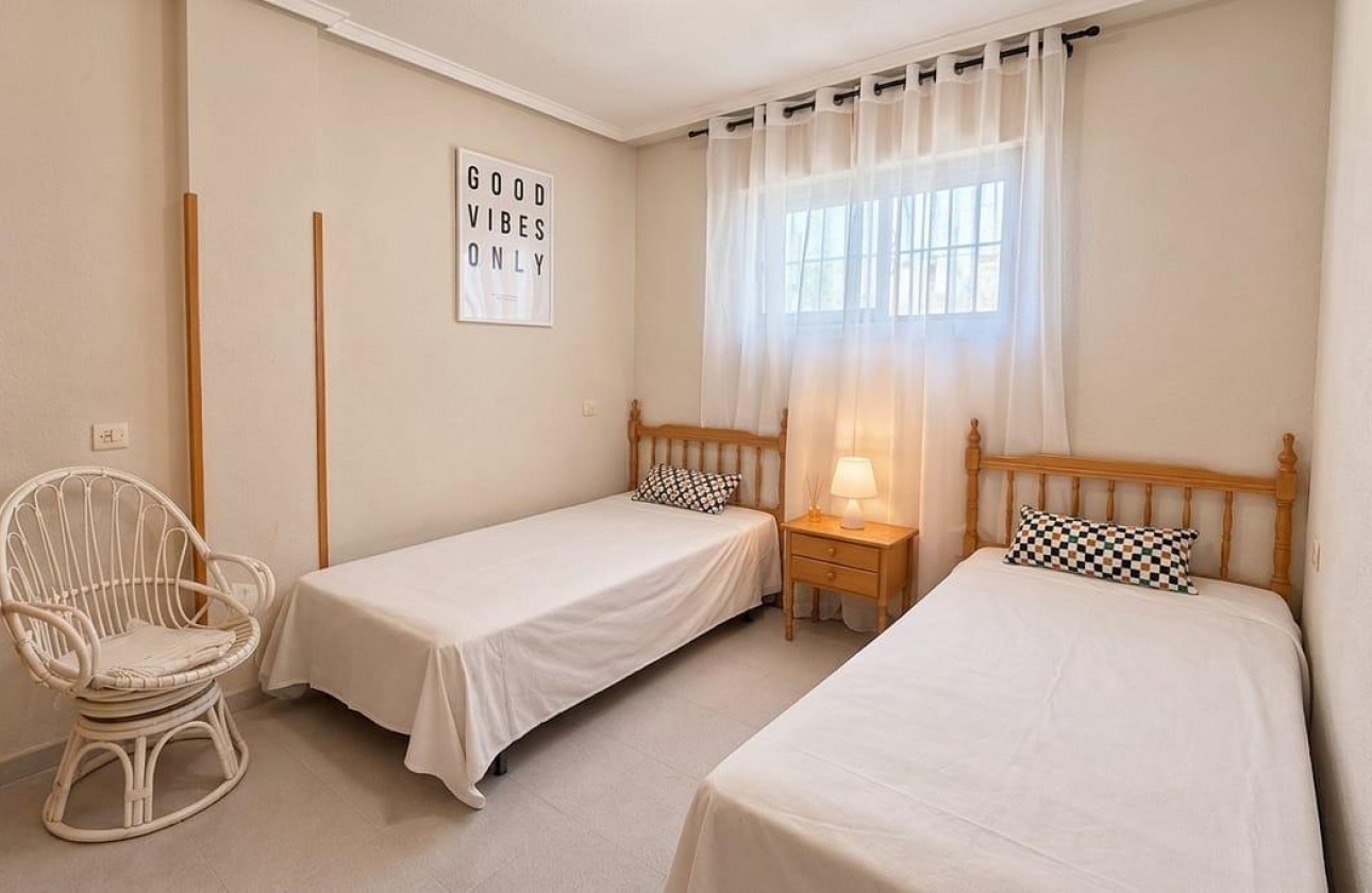 Revente - Appartement - Torrevieja - La Siesta - El Salado - Torreta