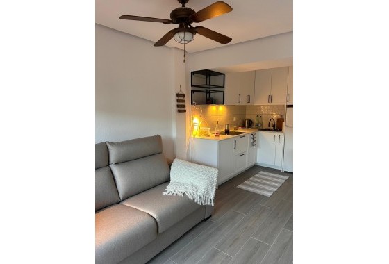 Resale - Bungalow - Torrevieja - Torre la mata