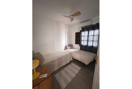 Resale - Bungalow - Torrevieja - Torre la mata