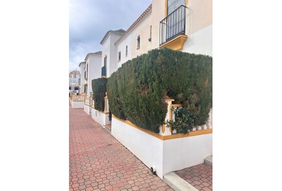 Resale - Bungalow - Torrevieja - Torre la mata