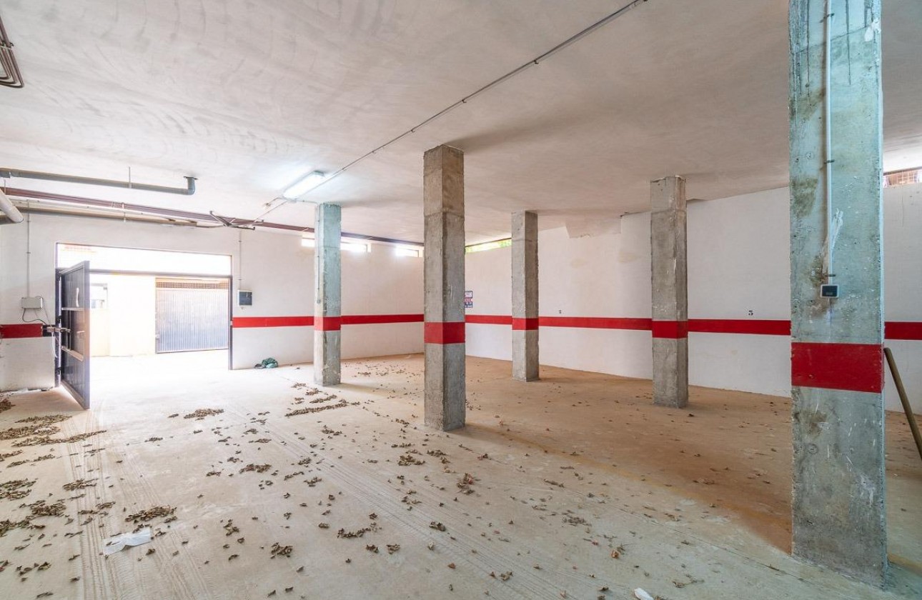 Revente - Garage - Orihuela Costa - Montezenia