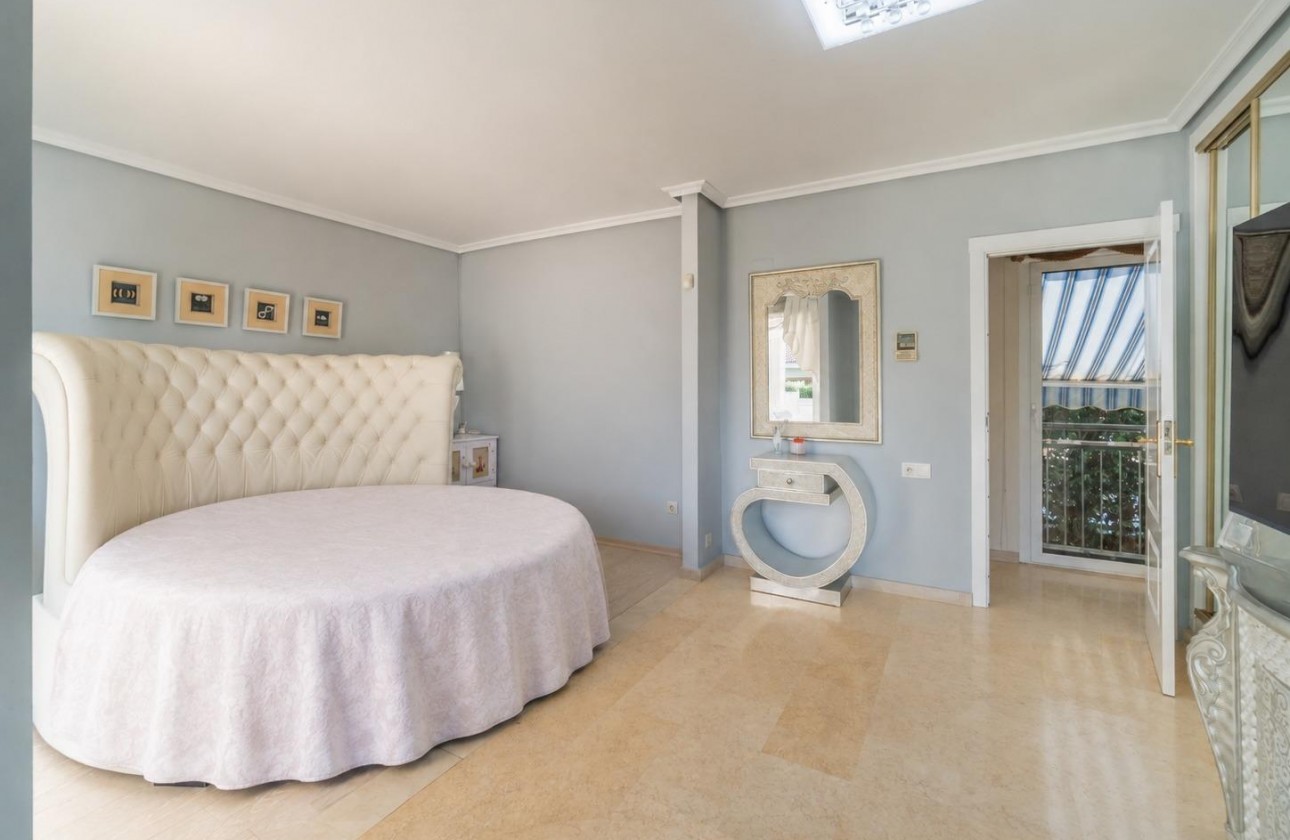 Revente - Villa - Torrevieja - Torre la mata