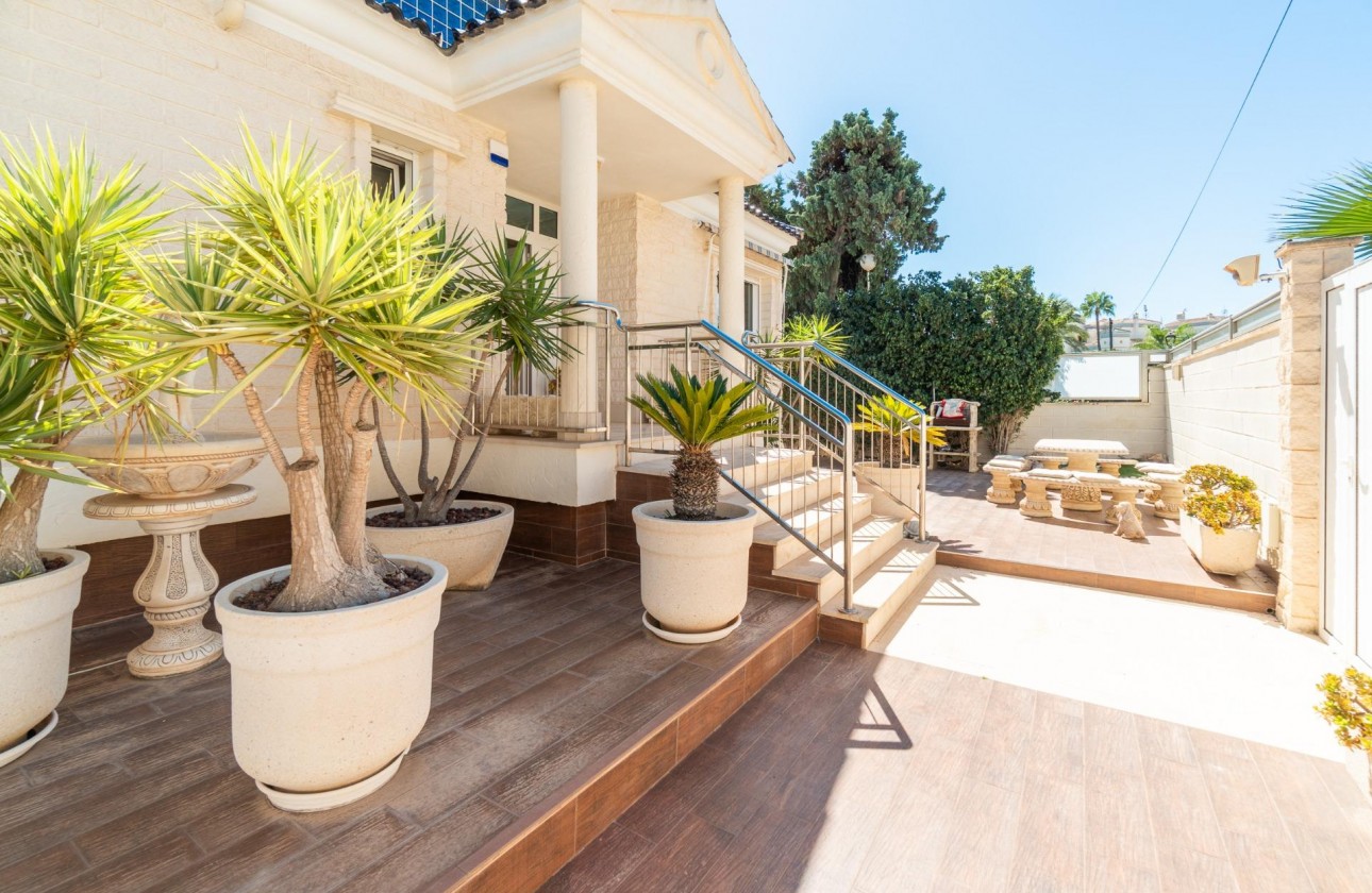 Revente - Villa - Torrevieja - Torre la mata