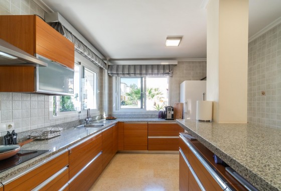 Revente - Villa - Torrevieja - Torre la mata