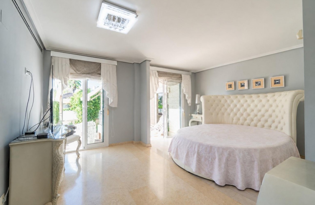 Revente - Villa - Torrevieja - Torre la mata