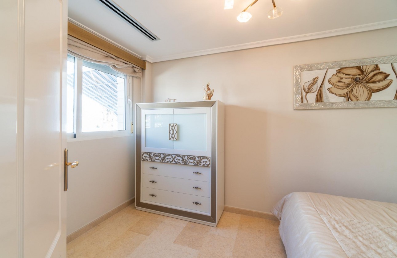 Revente - Villa - Torrevieja - Torre la mata