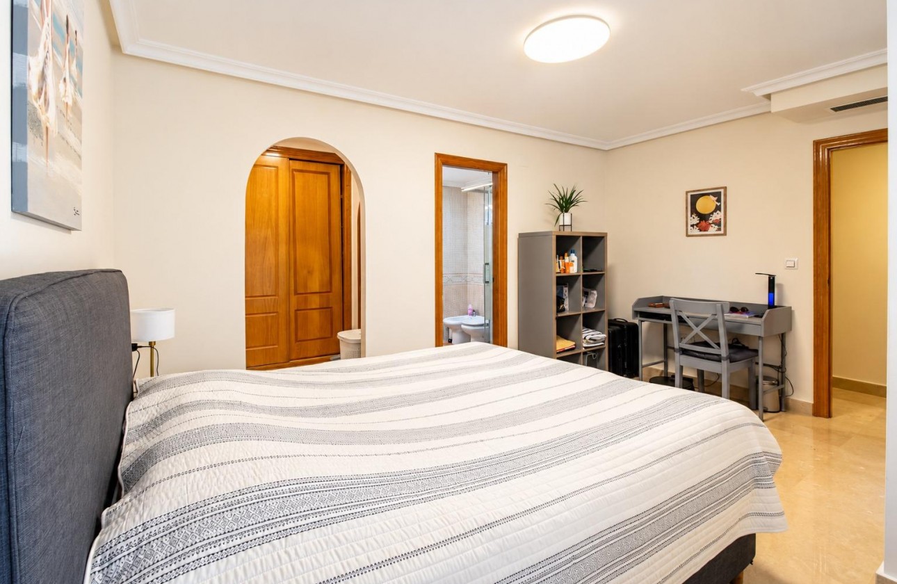 Revente - Appartement - Torrevieja - torrevieja
