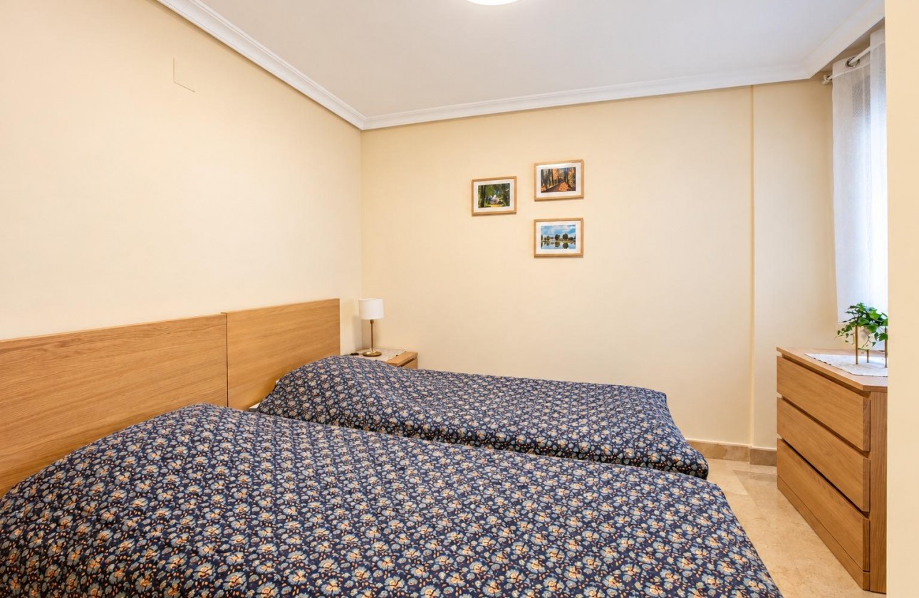 Revente - Appartement - Torrevieja - torrevieja