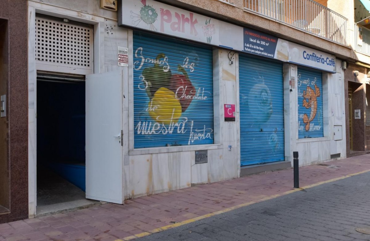 Resale - Commercial - Lo Pagan - La Puntica