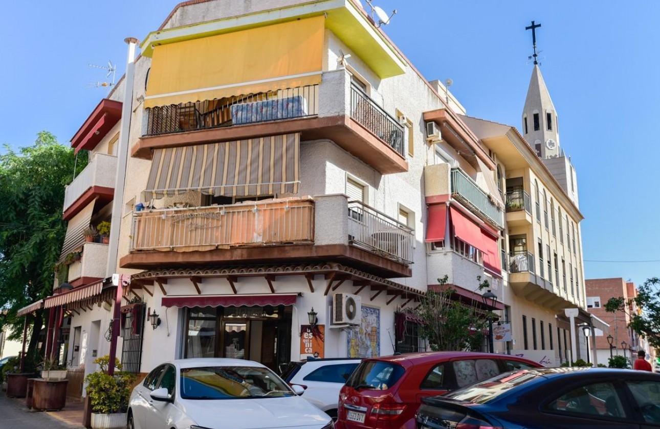 Resale - Commercial - Lo Pagan - La Puntica