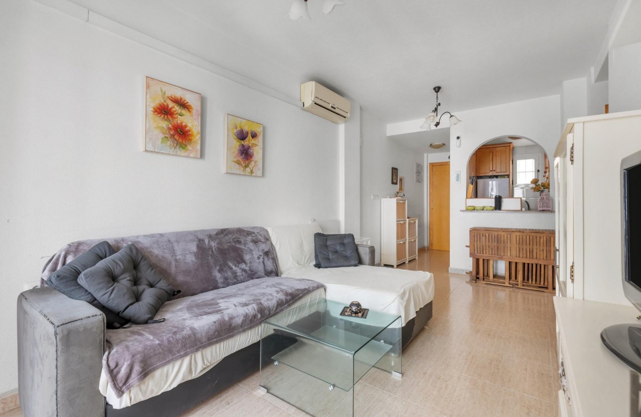 Resale - Apartment / flat - Torrevieja - El Molino